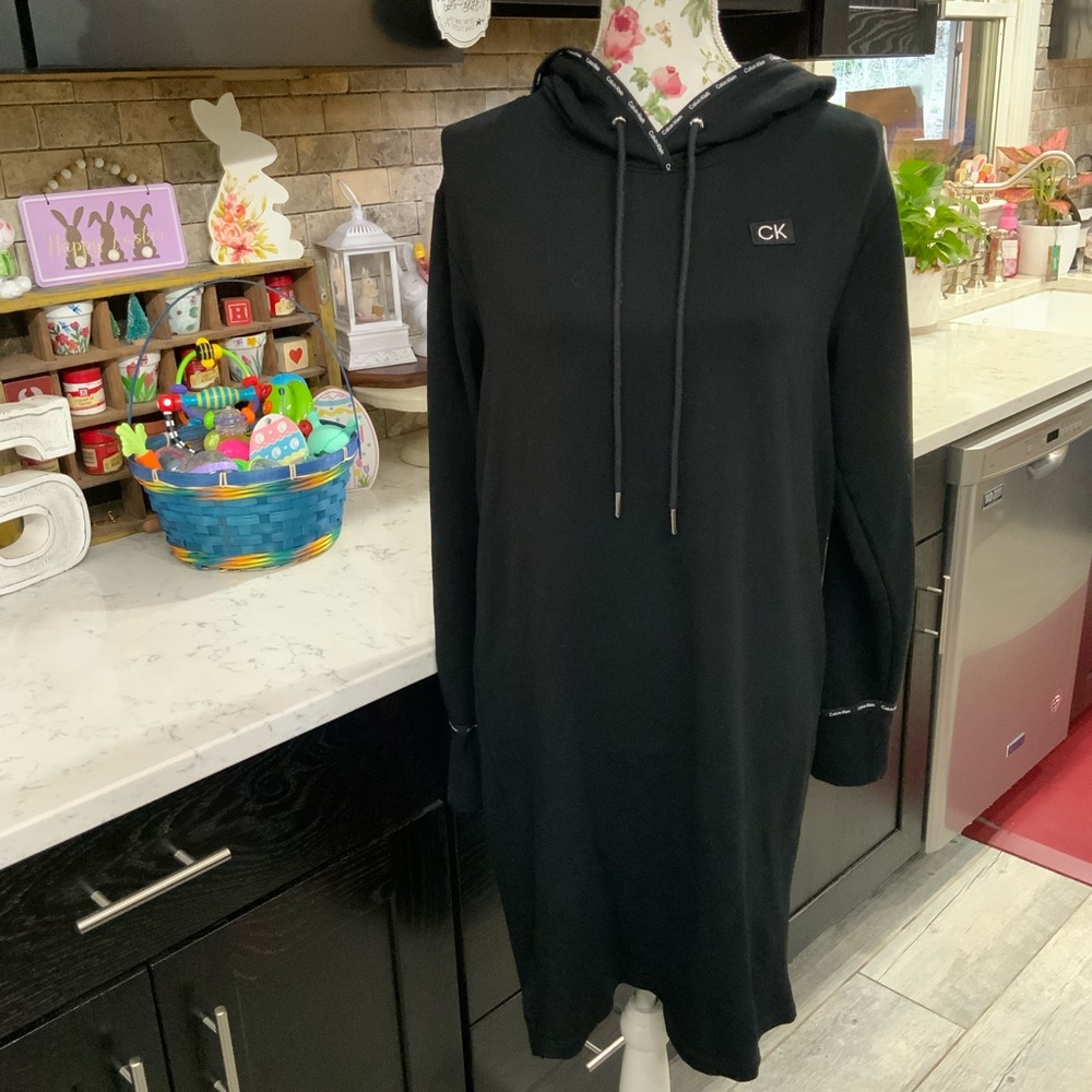 Calvin Klein Women’s Hooded Sweatshirt Dress Size Medium Black Logo Comfy Knit